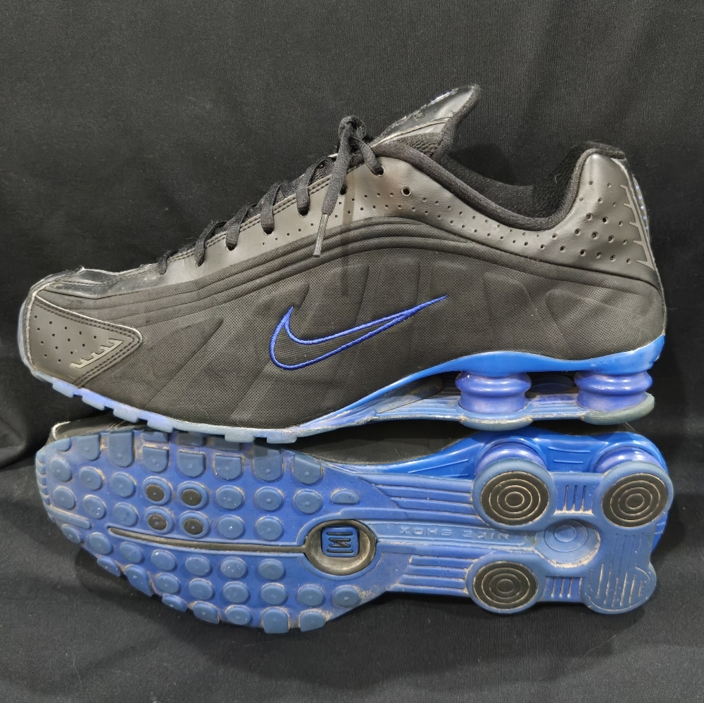 Vintage Nike Shox Black Sneakers with Blue Details